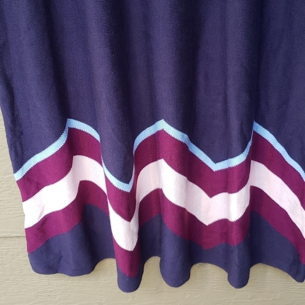 Vince Camuto Mock-Neck sweater Dress - Picture 7 of 14